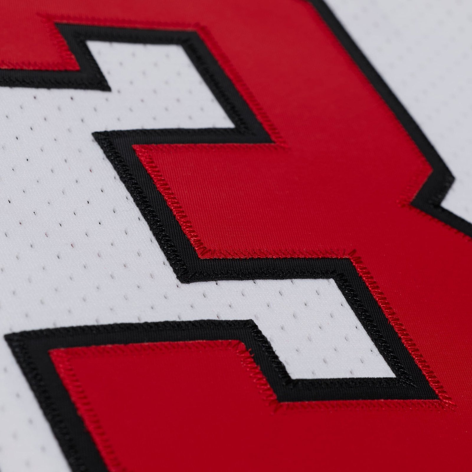 Michael Jordan 1998 NBA Finals Authentic Jersey - detail of the embroidered Chicago Bulls logo on the sleeve - fivestaredition.com