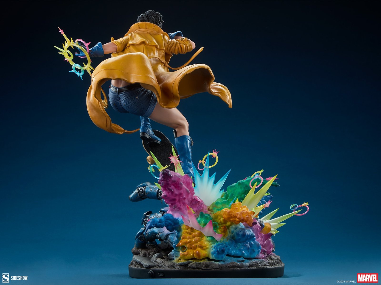 Jubilee Premium Format Figure - detail of the LED-lit plasma burst base - fivestaredition.com